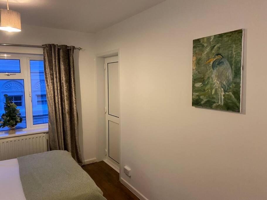 Brighton New Apartment Free Parking Sleeps 6 Экстерьер фото